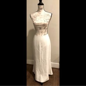 Bloomingdale’s women’s white mermaid flare skirt